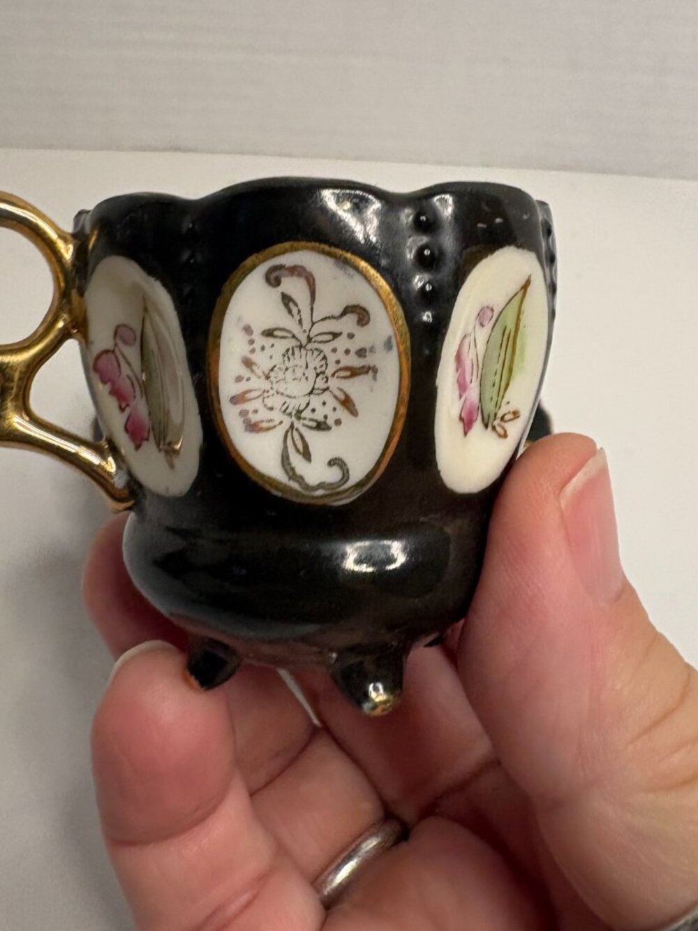 Vintage Ohashi Occupied Japan Black Panel Demitasse Cup & Saucer Floral Gold - Picture 6 of 6